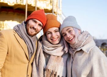 adultos-jóvenes-clima-frío