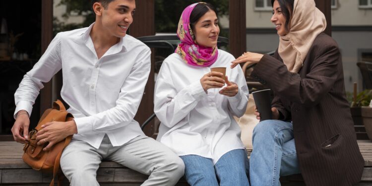 vrienden-die-samen-kwaliteitsvolle-tijd-doorbrengen