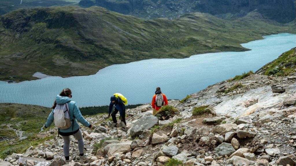 hiking-near-lake-morocco