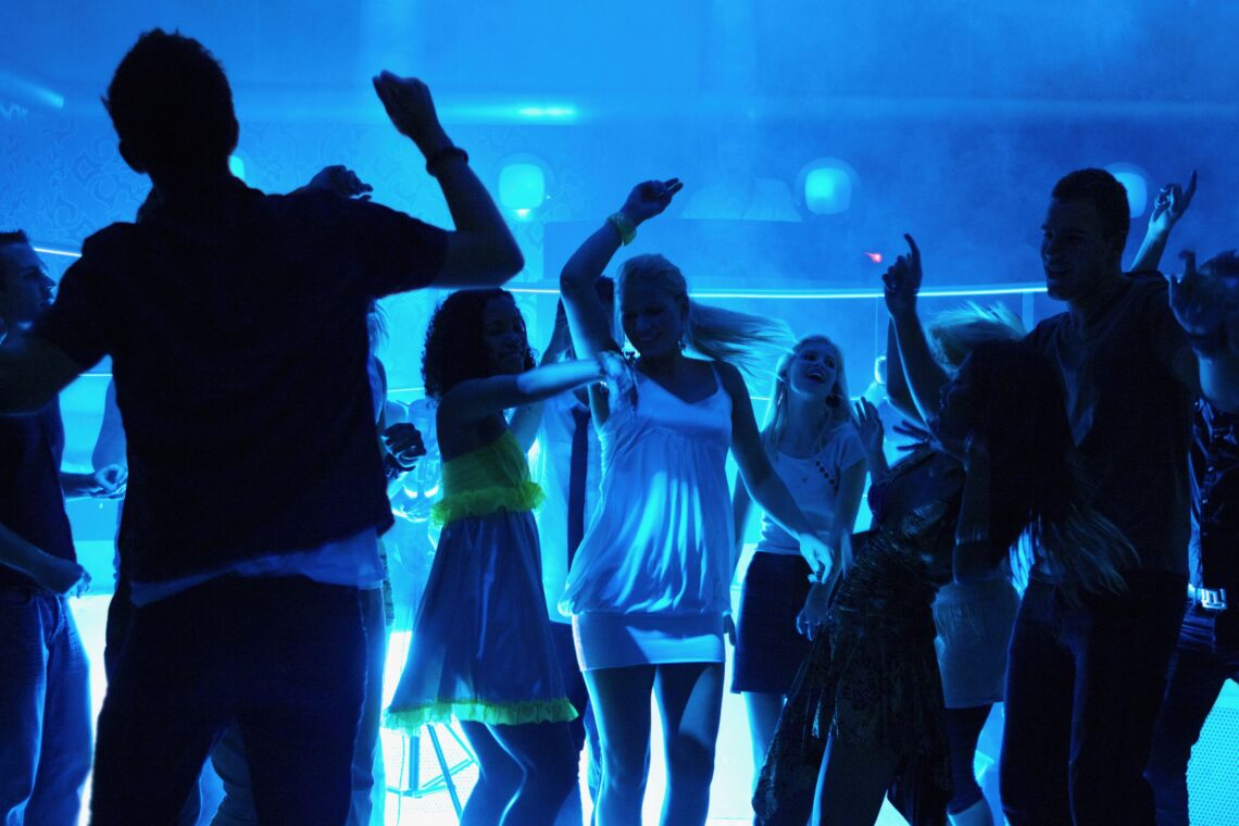 MAwebzine Lokale Gids nachtleven - MAwebzine MAwebzine Lokale Gids nachtleven