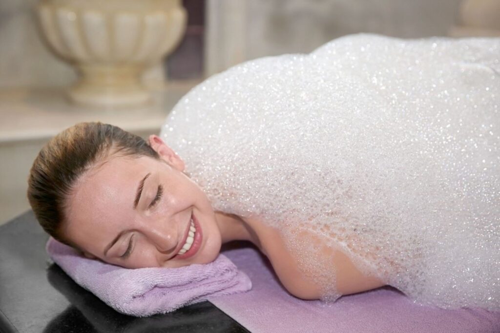 Marokkaanse spa-ervaring met traditionele hammamrituelen voor authentieke wellness en ontspanning